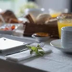 Frühstückspension Quinta Pecega - Al 3*