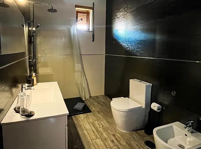 Quinta Pecêga - Al 3*